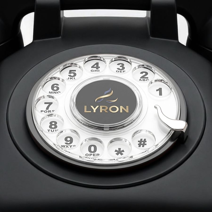 Close-up of the Classic Black LYRON dial